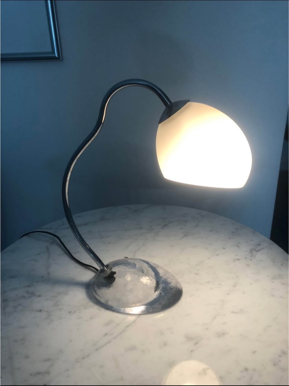 Leucos Italian Modern Silver & White Glass Lamp - Contemporary